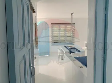 מלון Lagos 2*